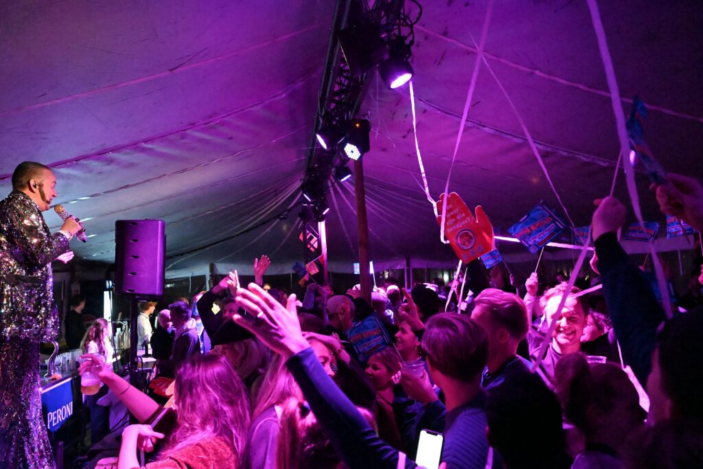 De feesttent bij de 7Heuvelenfeesten